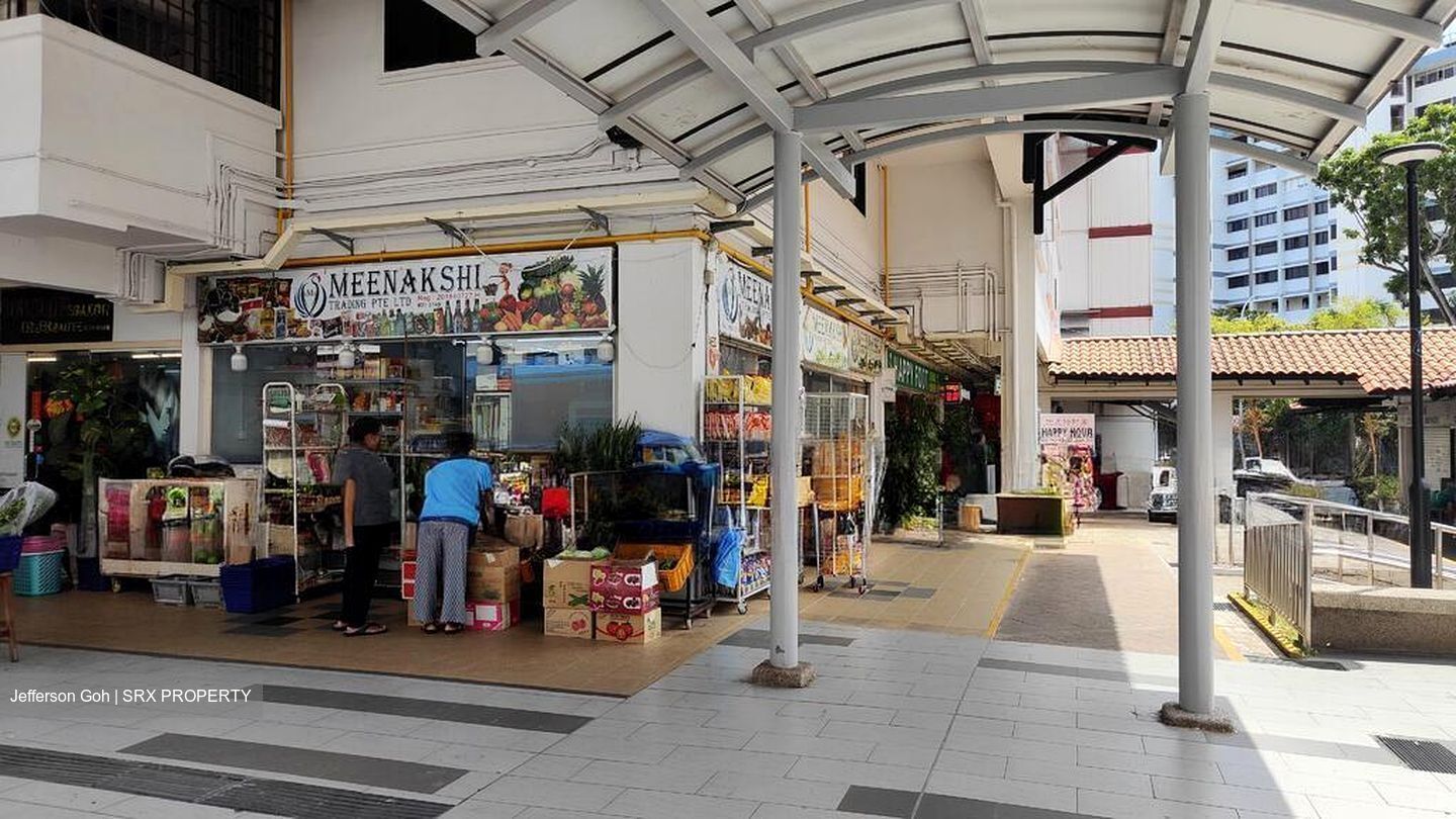 Bedok Reservoir Road (D16), Shop House #572584941